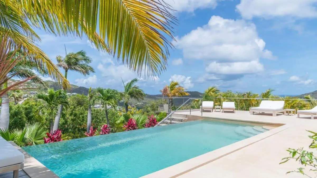 Tastefully Decorated Villa with Oceanview St. Barthelemy